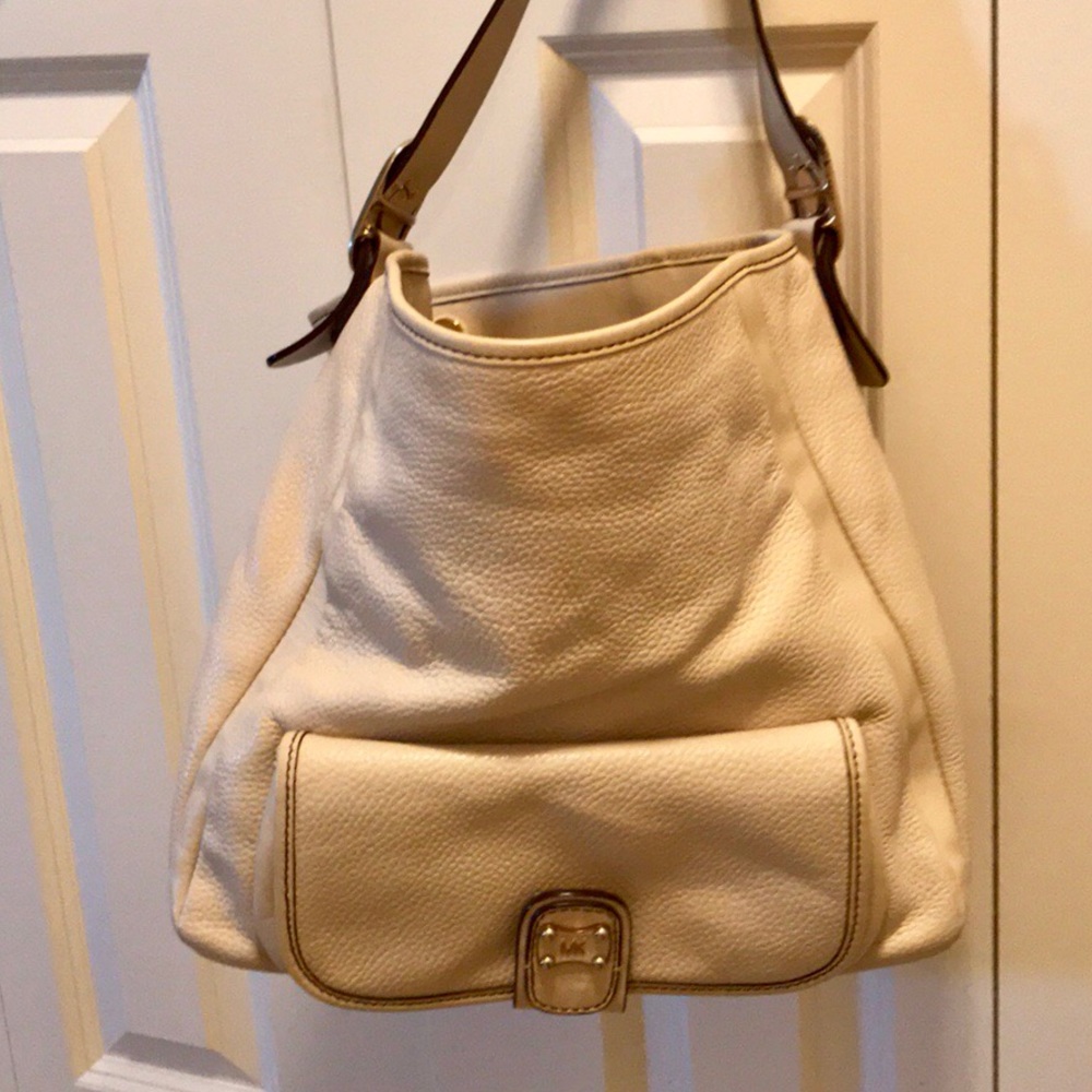 Michael Kors Hobo